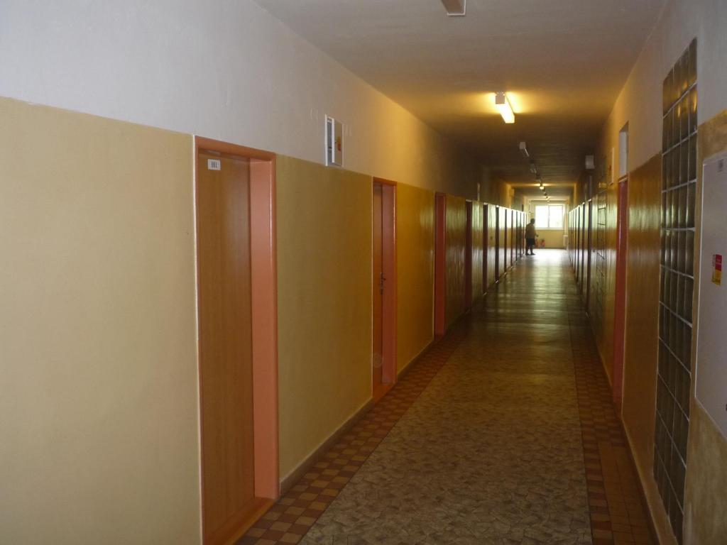 Koleje J.A.Komenskeho Brno Cameră foto